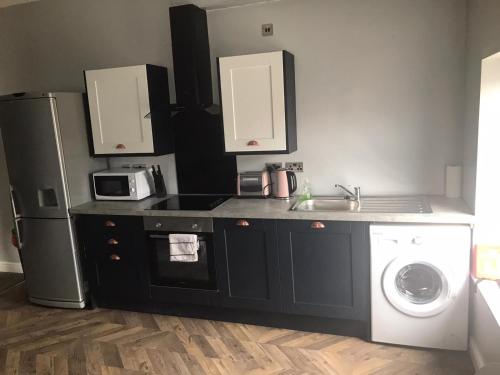 My Perfect Place Rooms & Apartments -Some rooms with Hot Tub- Free Parking