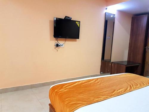 room detail thumbnail 1