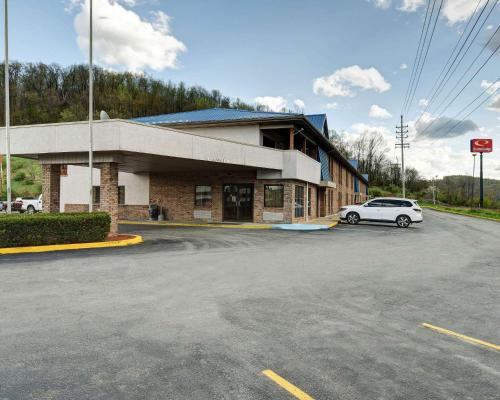 Econo Lodge - Accommodation - Morgantown