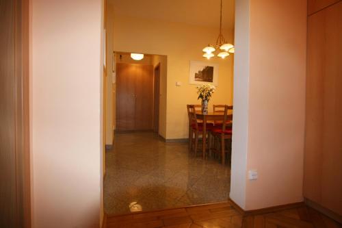 Apartment No. 12 Tržiště 29 - image 3