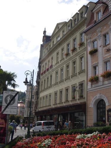 Apartment No. 2 Tržiště 29 - image 10