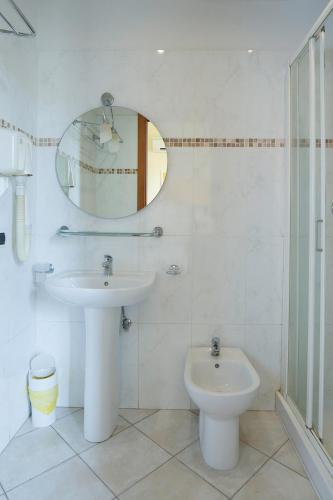 Hotel Angelica - image 8