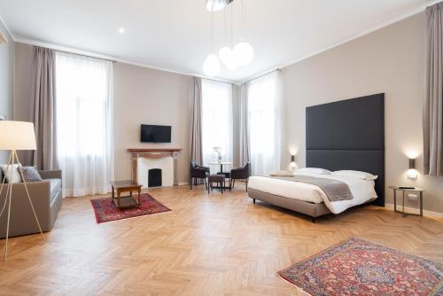 Suite, deluxe, junior