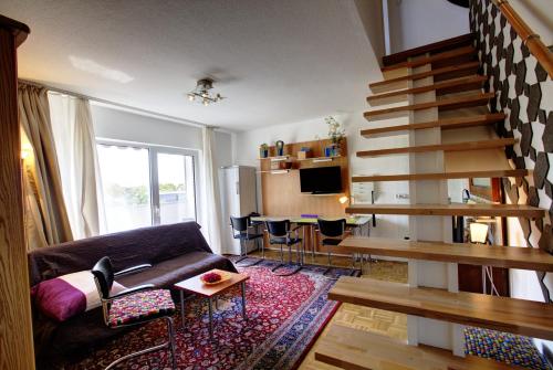 Air Boardinghouse Tulip Stockum zu Fuß - 3 Minuten zur Messe - image 2