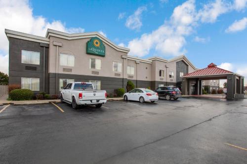 La Quinta Inn & Suites by Wyndham Decatur