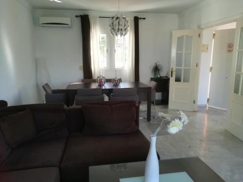 Burriana Holiday Rentals 3 Apartaments Private Pool