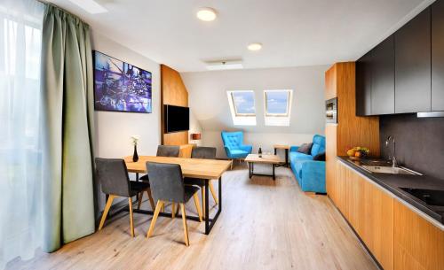 厨房, Rezort Maladinovo pri Liptovskej Mare in 利普托斯基米库拉斯