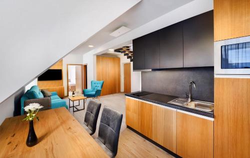 Konyha, Rezort Maladinovo pri Liptovskej Mare in Liptószentmiklós