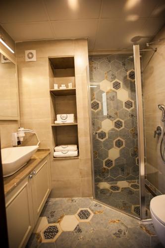 Livia Garden Hotel - image 6