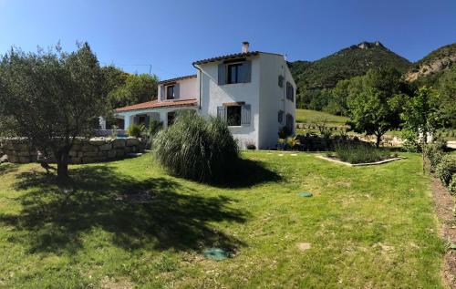 Le Mas des Doux Instants in Saint-Ferreol-Trente-Pas