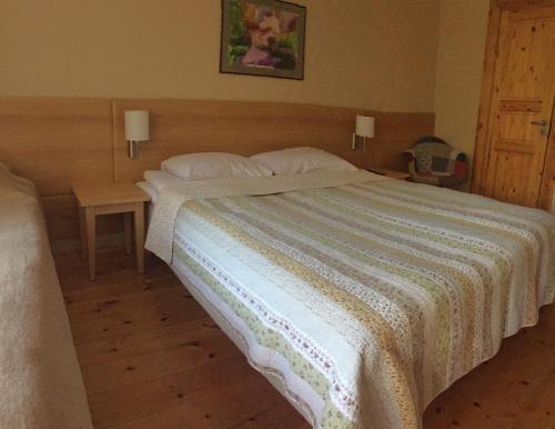 Triple Room with Terrace image 5