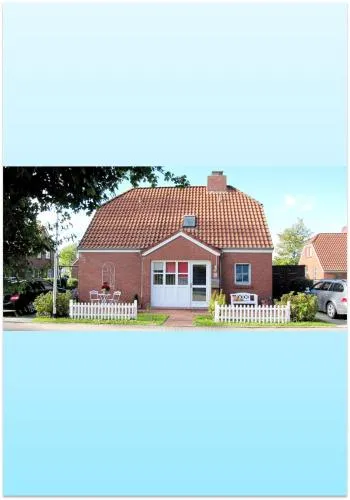 Ferienwohnung Haus Schwalbennest OG in Ditzum, Deutschland