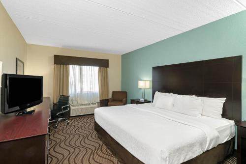 La Quinta by Wyndham Knoxville Airport