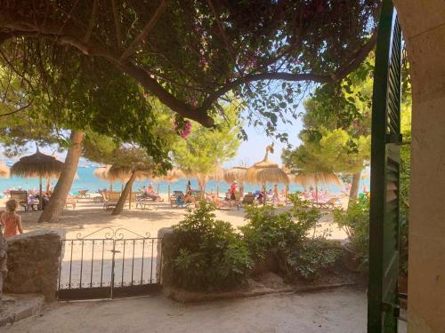 4 bedrooms house at Port de Pollenca 1 m away from the beach with sea view terrace and wifi gîte à louer Formentor