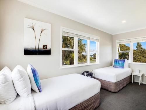 Twin Room with Sea View