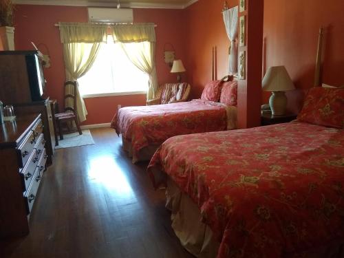The Great House Inn - image 4