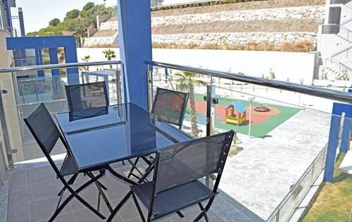 . 3 bedrooms appartement at Almunecar 300 m away from the beach with sea view shared pool and enclosed garden