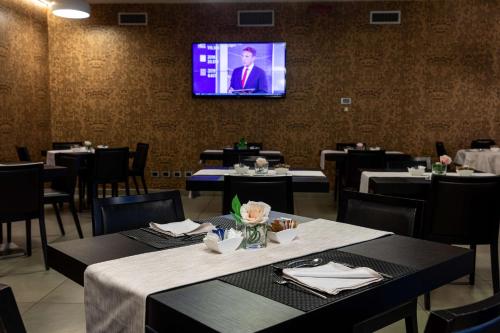 Best Western Plus Hotel Monza e Brianza Palace - image 9