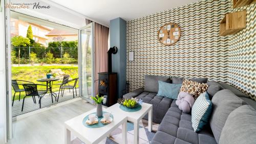 Wonder Home - Domki górskie na kameralnym osiedlu Karkonoska Opoka