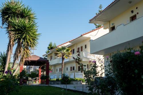 Katerina Hotel - image 5