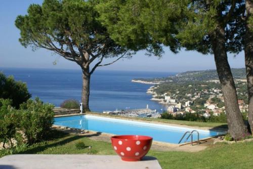 villa Maison sur le toit du monde gîte à louer Le Pignier