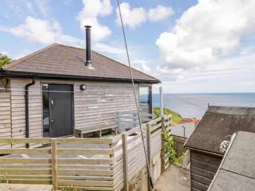 Mears Cottage, St Keverne, Cornwall
