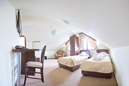 Hotel Piemonte - image 2