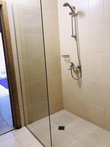Executive Rooms and Suites Play - main image
