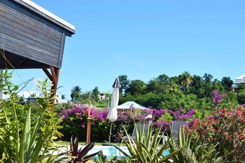 Villa d'une chambre avec piscine privee terrasse amenagee et wifi a Le Gosier a 1 km de la plage - Location, gîte - Le Gosier