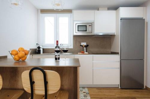 Hostly Sol 2bdr flat with patio in Seville center, Sevilla (Foto 7)