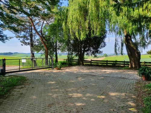 Kert, Monteurwohnung Landshut in Hohenpolding