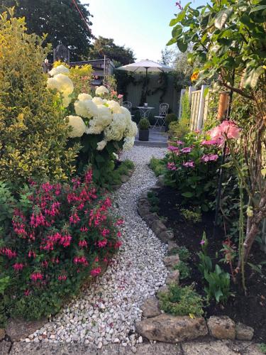 Cottage in the heart of Montacute in Montacute