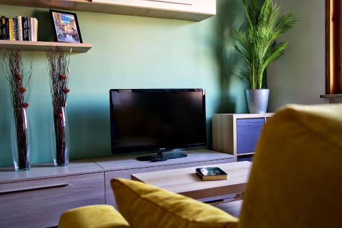 Casa Zoe Apartment self check in & free wi fi