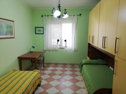 Two-Bedroom House image 3