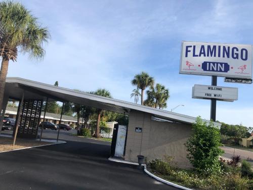 . Flamingo Inn