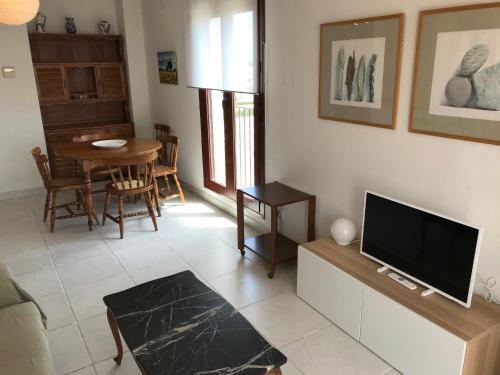  Apartamento VenAVera Playa Altos de Nuevo Vera J4-3A Ático Primera Linea WIFI in Playas de Vera