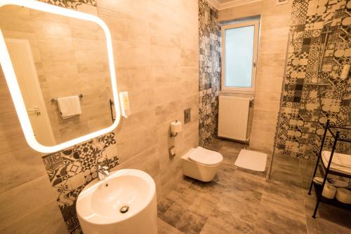 compleX living aparthotel - image 2