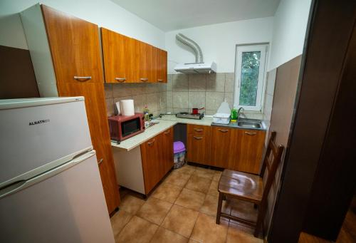 Konyha, Buget B&B in Foksány