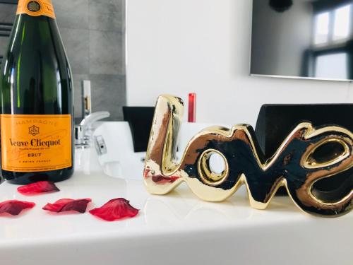 AMO'HOTE Suite élégance & Spa chambre d'hôte Clisson