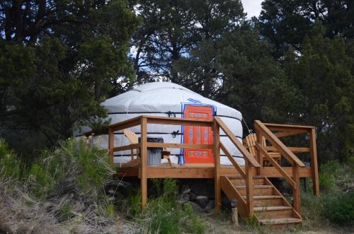 Boulder Mountain Guest Ranch