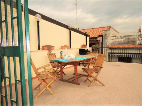 Apartment with 2 bedrooms in Aci Castello with wonderful sea view furnished terrace and WiFi 50 m from the beach