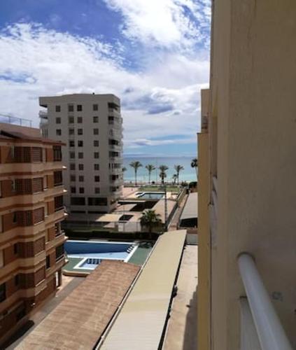 . 3 bedrooms appartement at Benicassim 50 m away from the beach with furnished terrace and wifi