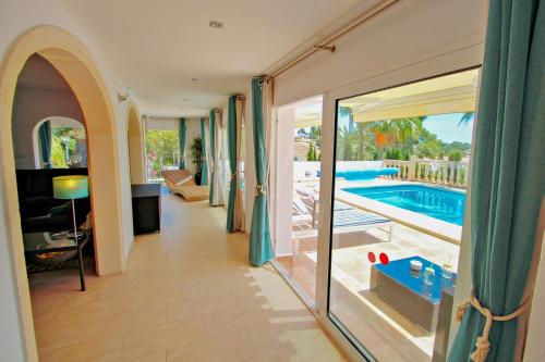 Michelle - sea view villa with private pool in Benissa, Benissa (foto 10)