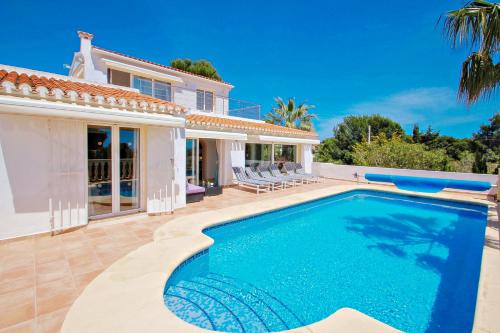 Michelle - sea view villa with private pool in Benissa, Benissa (foto 2)