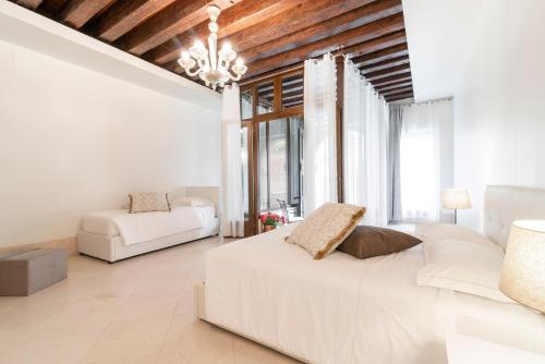 Riva Palace Apartments - image 2