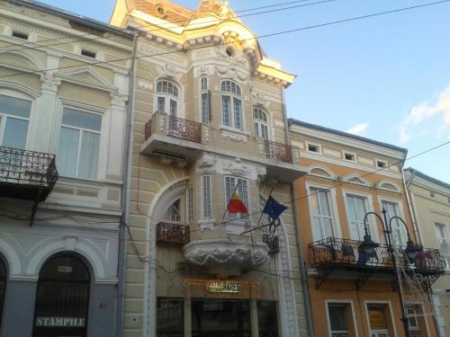 B&B Botosani - Hotel Rares - Bed and Breakfast Botosani