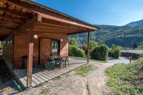 Les Chalets by Le Marintan - Camping - Saint-Michel-de-Maurienne