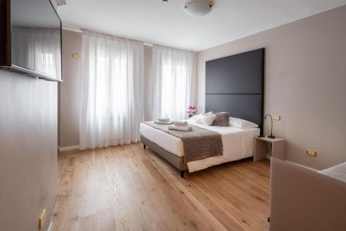 Hotel Herion - image 12
