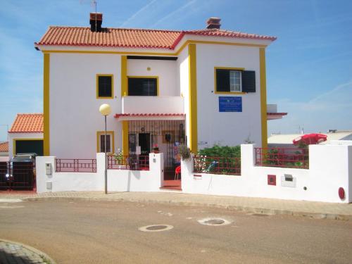 3 bedrooms house with enclosed garden at Alandroal, Alandroal