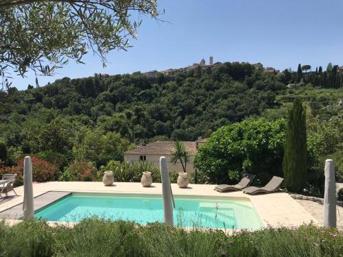 Bastide Nomade - Charming B&B - Accommodation - Saint-Paul-de-Vence